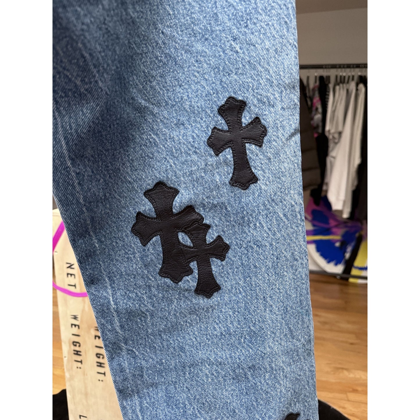 CHROME HEARTS LIGHT WASH LEVI'S CROSS PATCH DENIM SIZE 34 HEMMED