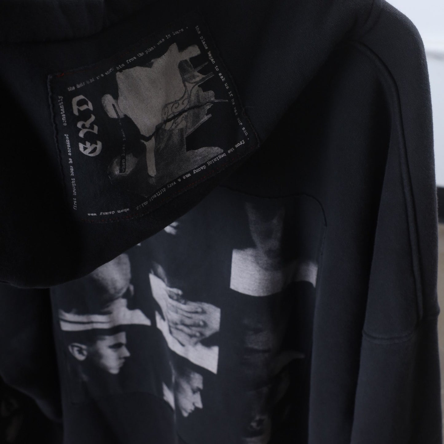 ENFANTS RICHES DEPRIMES ASPHYXIATION ASSEMBLAGE HOODIE XL