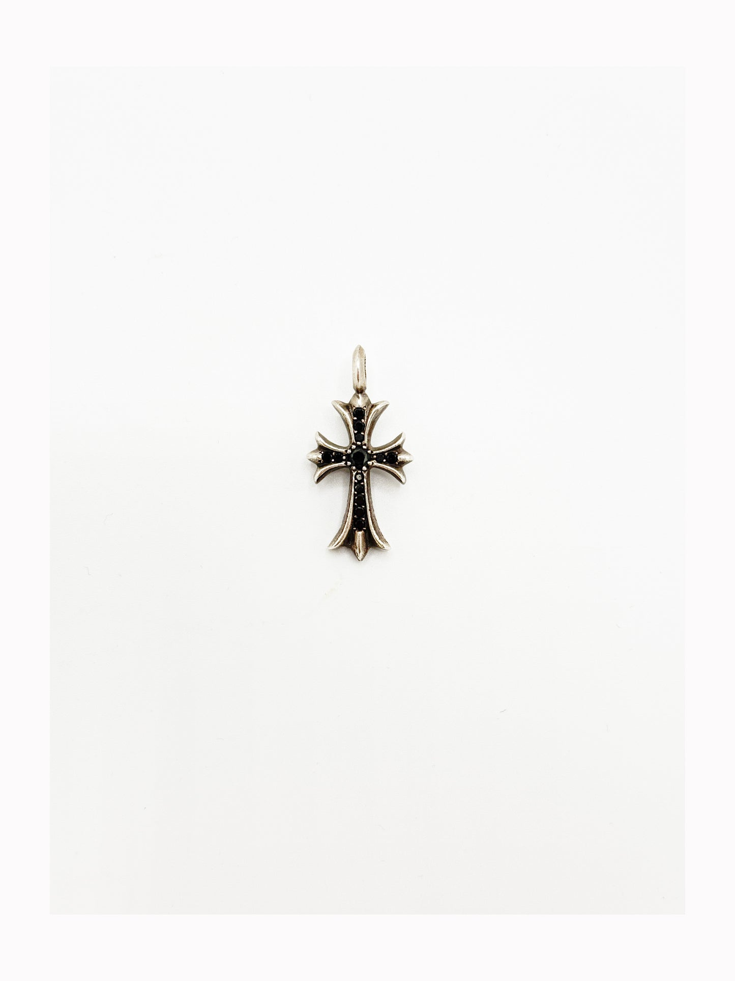 CHROME HEARTS BLACK DIAMOND STERLING SILVER TINY CROSS PENDANT