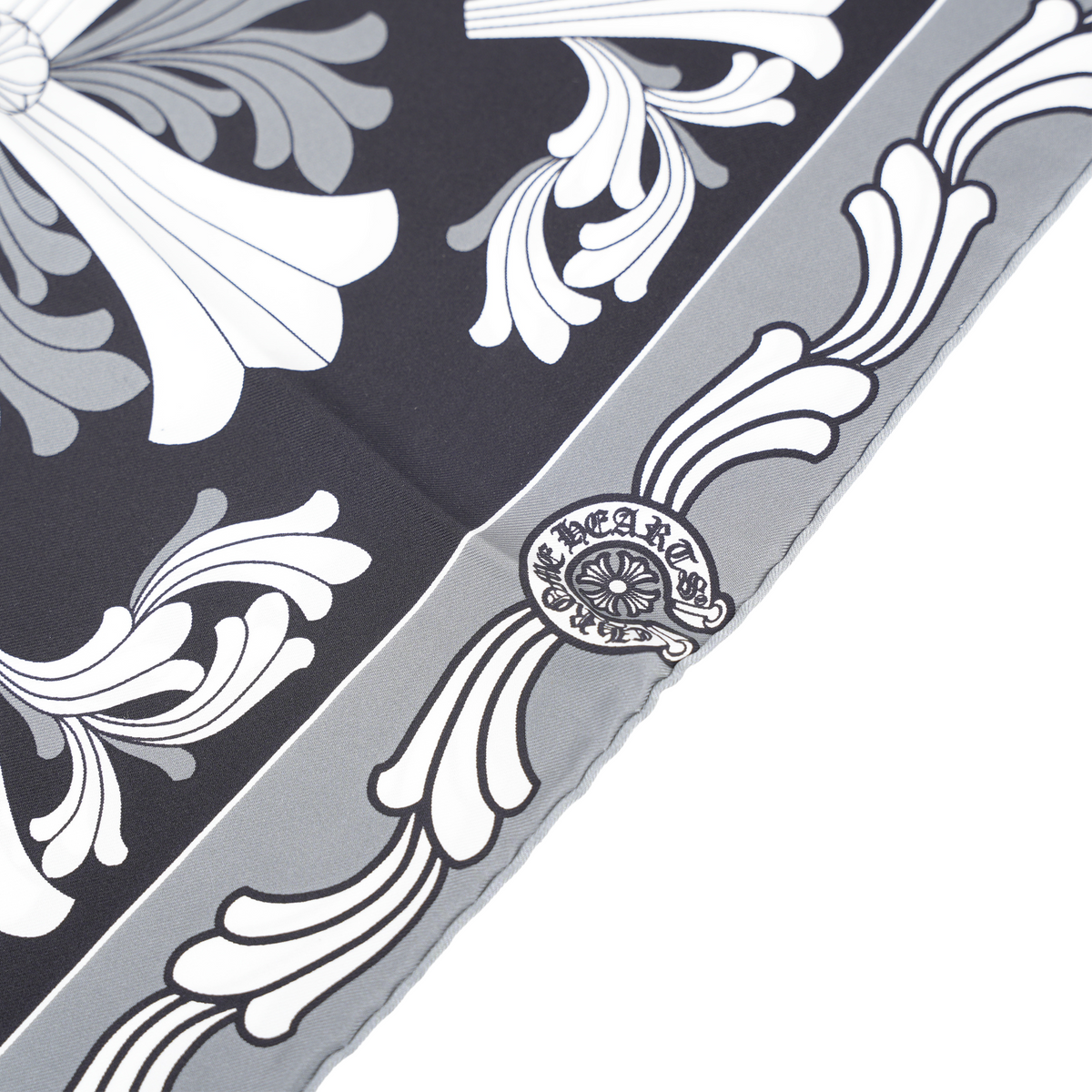 CHROME HEARTS SILK PLUS LOGO SCARF