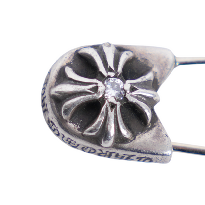 CHROME HEARTS SAFETY PIN WITH DIAMOND