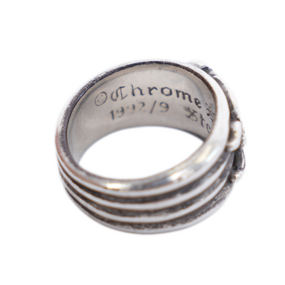DIAMOND DAGGER RING