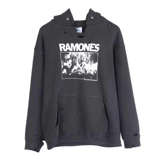 VINTAGE RAMONES THRASHED HOODIE