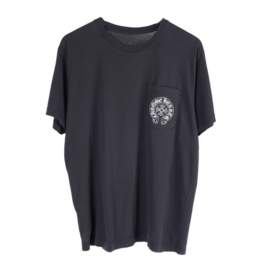 CHROME HEARTS BLACK HORSESHOE LOGO POCKET TEE