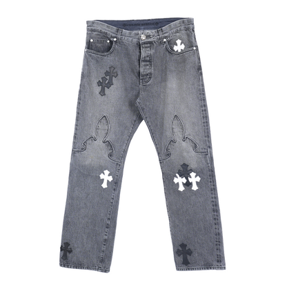 CHROME HEARTS BLACK AND WHITE PATCH FLEUR KNEE DENIM