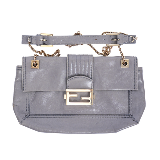 VINTAGE FENDI BAGUETTE BAG