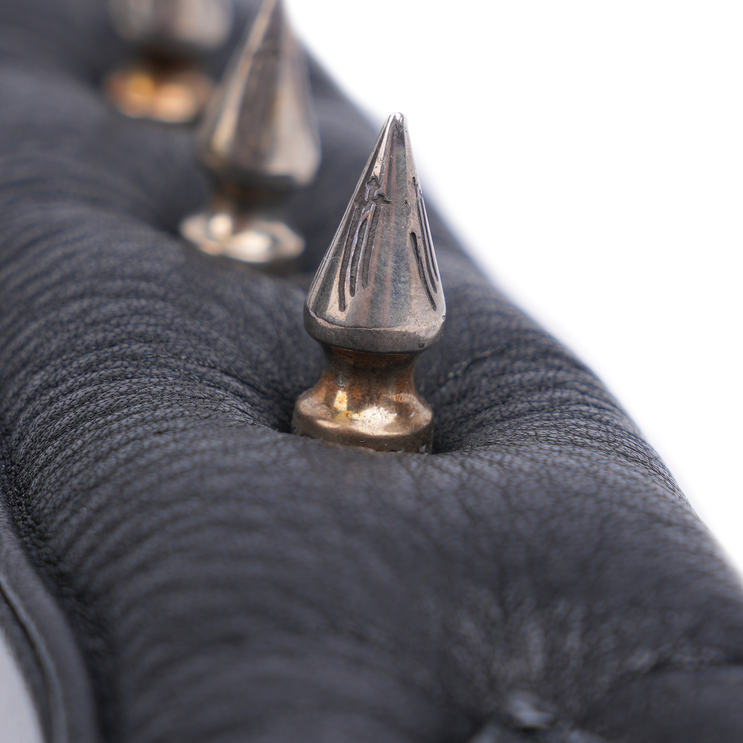 1/1 CHEETAH SPIKED GUITAR STRAP