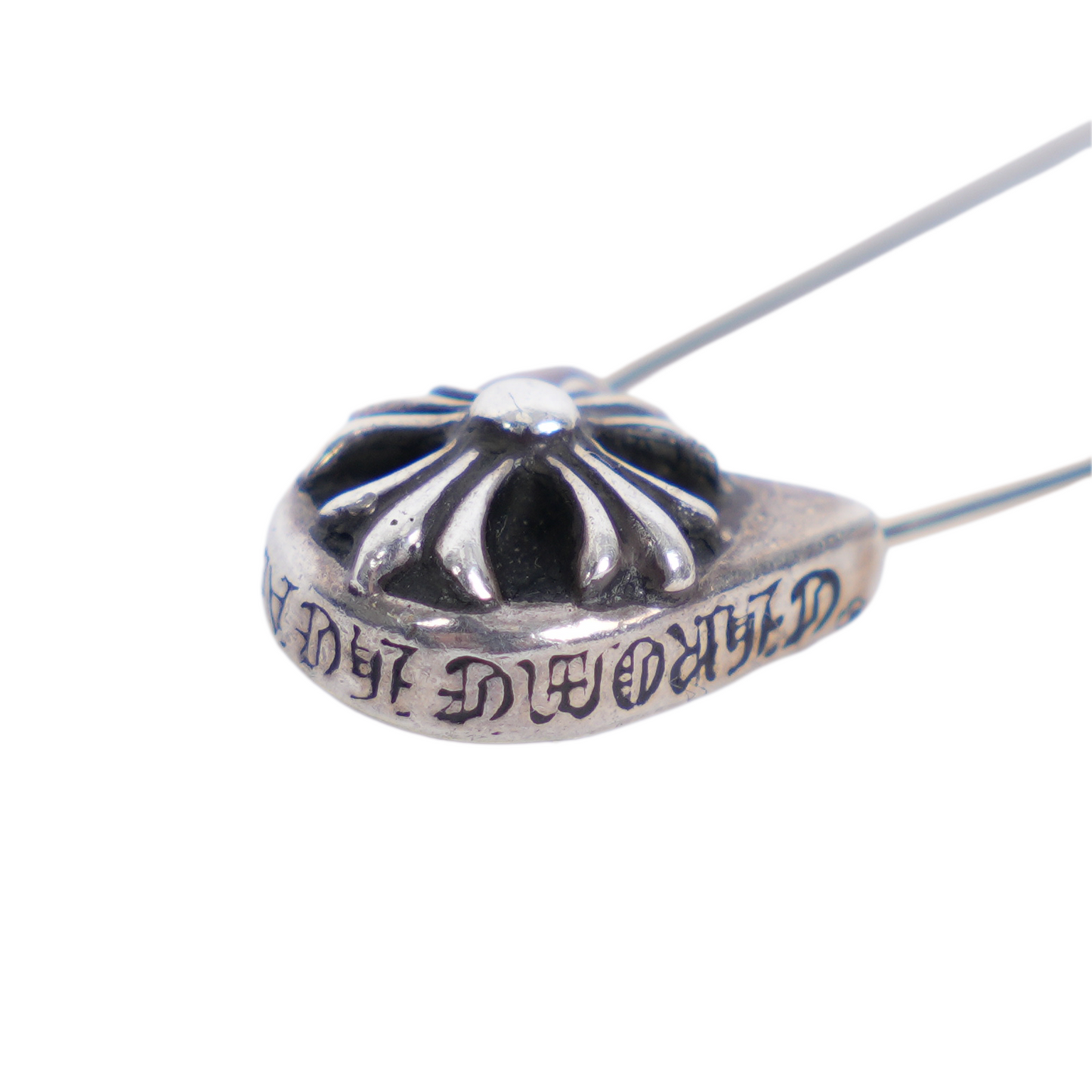 CHROME HEARTS SAFETY PIN