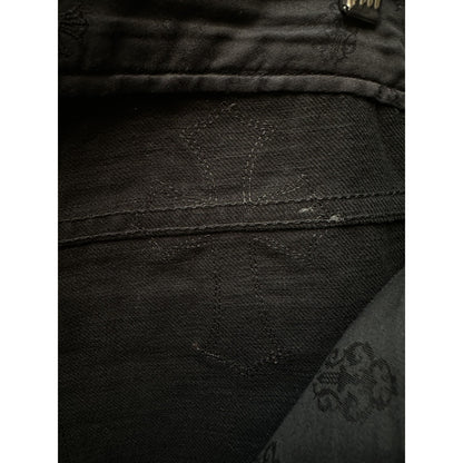 CHROME HEARTS PINK/CHECKERED FLEUR KNEE CROSS PATCH DENIM