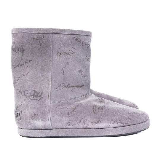 BALENCIAGA ALASKA GRAFFITI UGGS