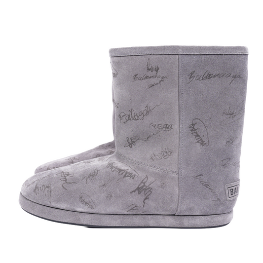 BALENCIAGA ALASKA GRAFFITI UGGS