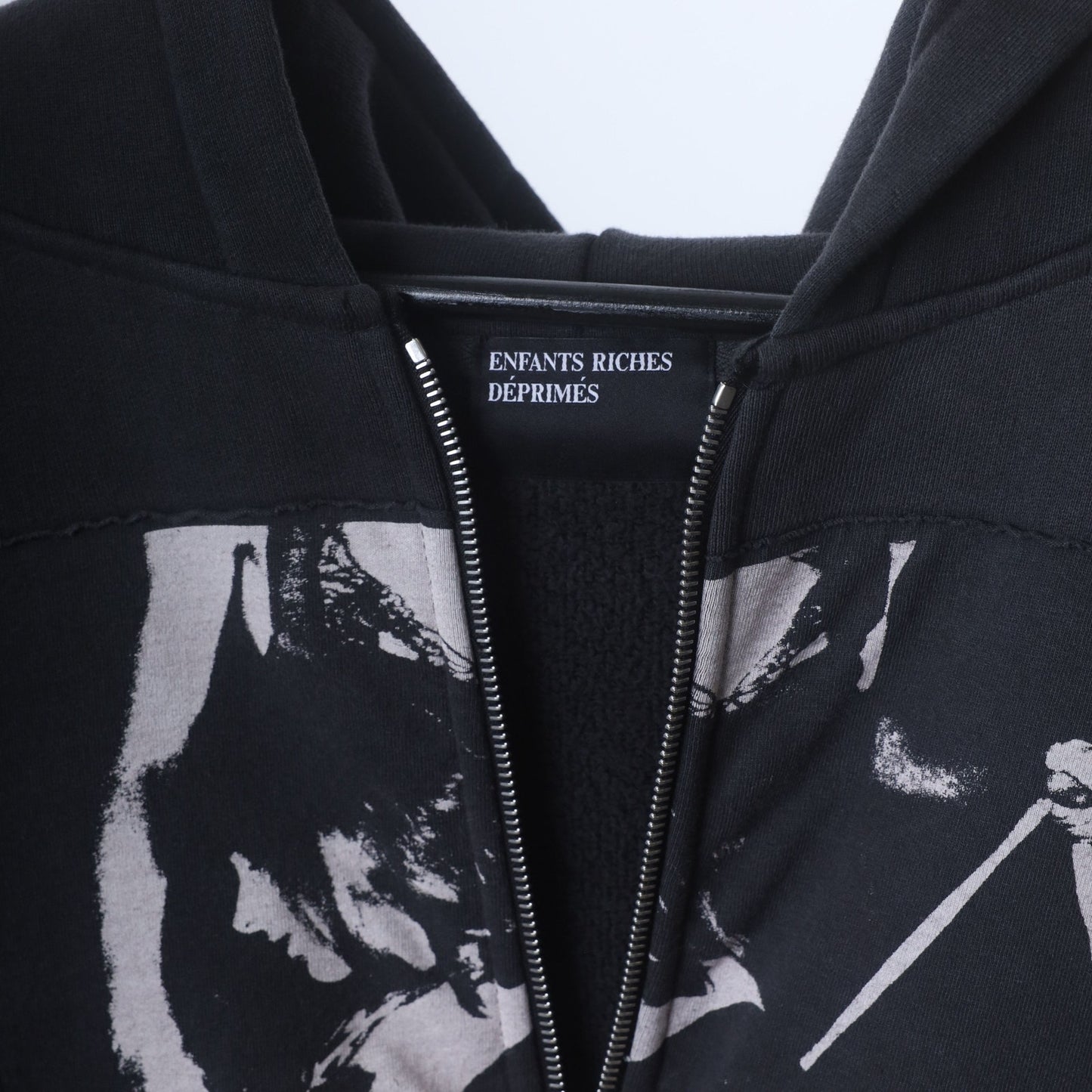 ENFANTS RICHES DEPRIMES ASPHYXIATION ASSEMBLAGE HOODIE XL