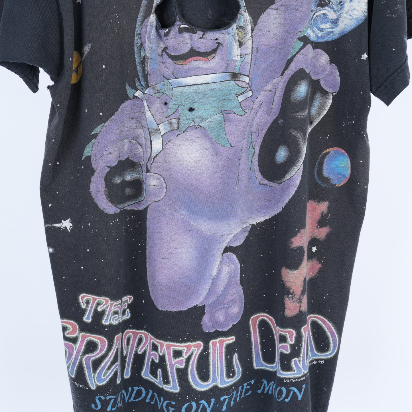 VINTAGE 1995 GRATEFUL DEAD STANDING ON THE MOON SHIRT