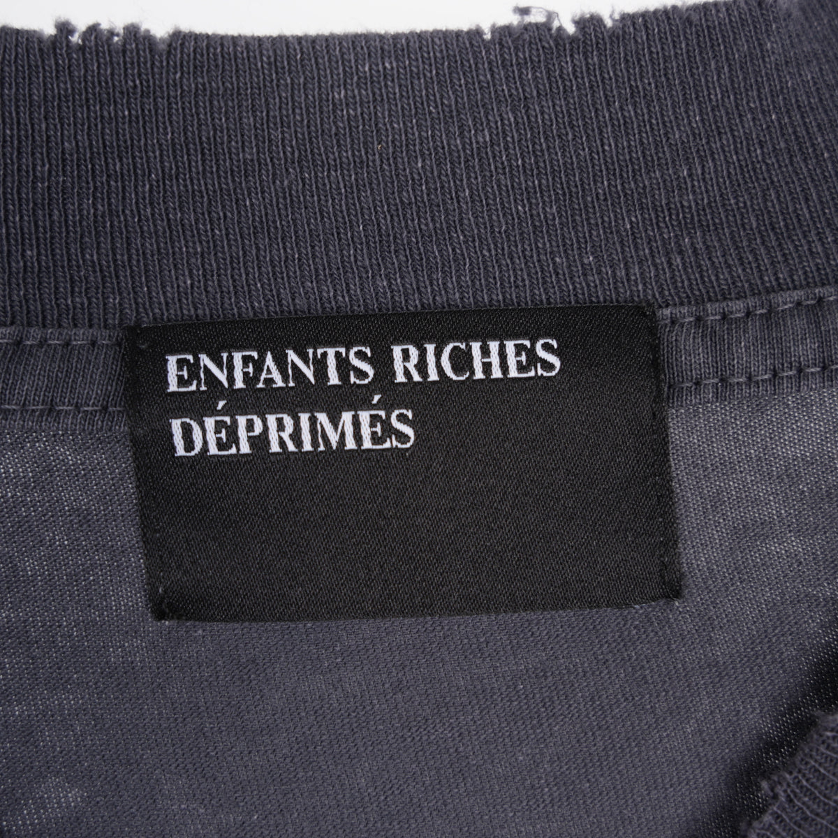 ENFANTS RICHES DÉPRIMÉS ERD UN SECRET LONG SLEEVE TEE
