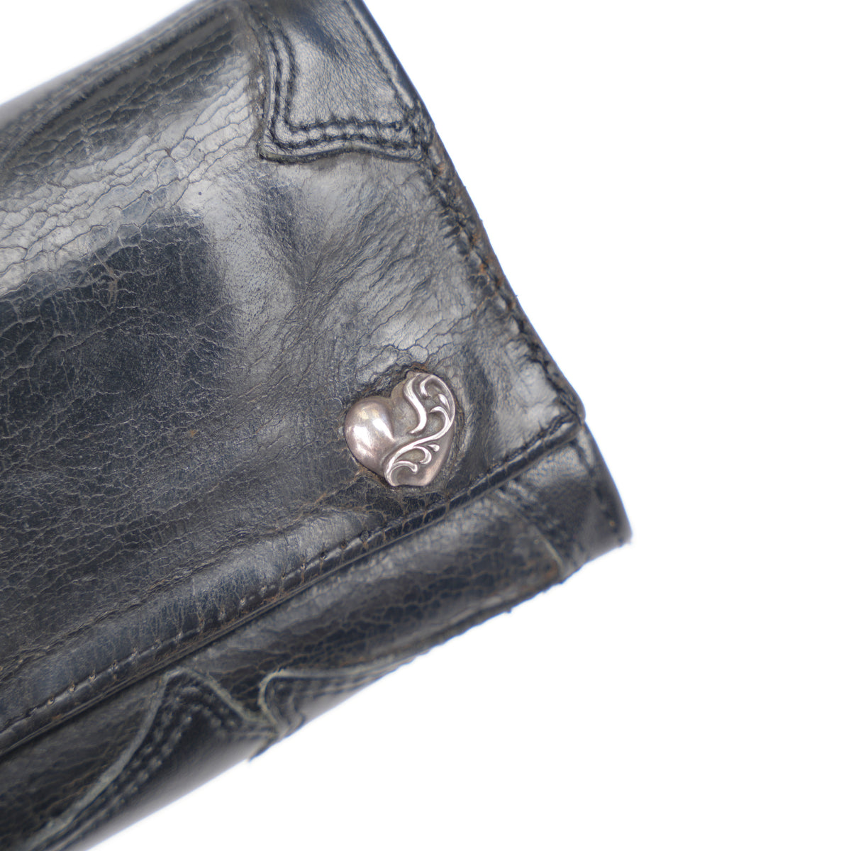 CHROME HEARTS TRIPLE FOLD CEMETERY CROSS PATCH HEART WALLET