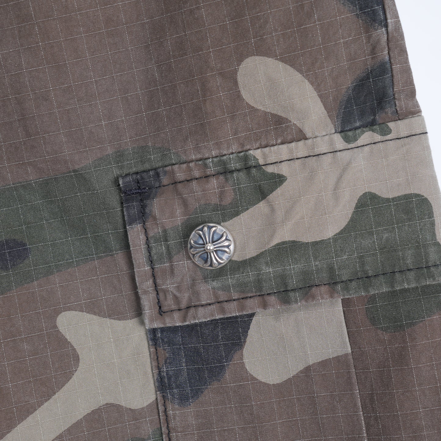 CHROME HEARTS CAMO SHORTS