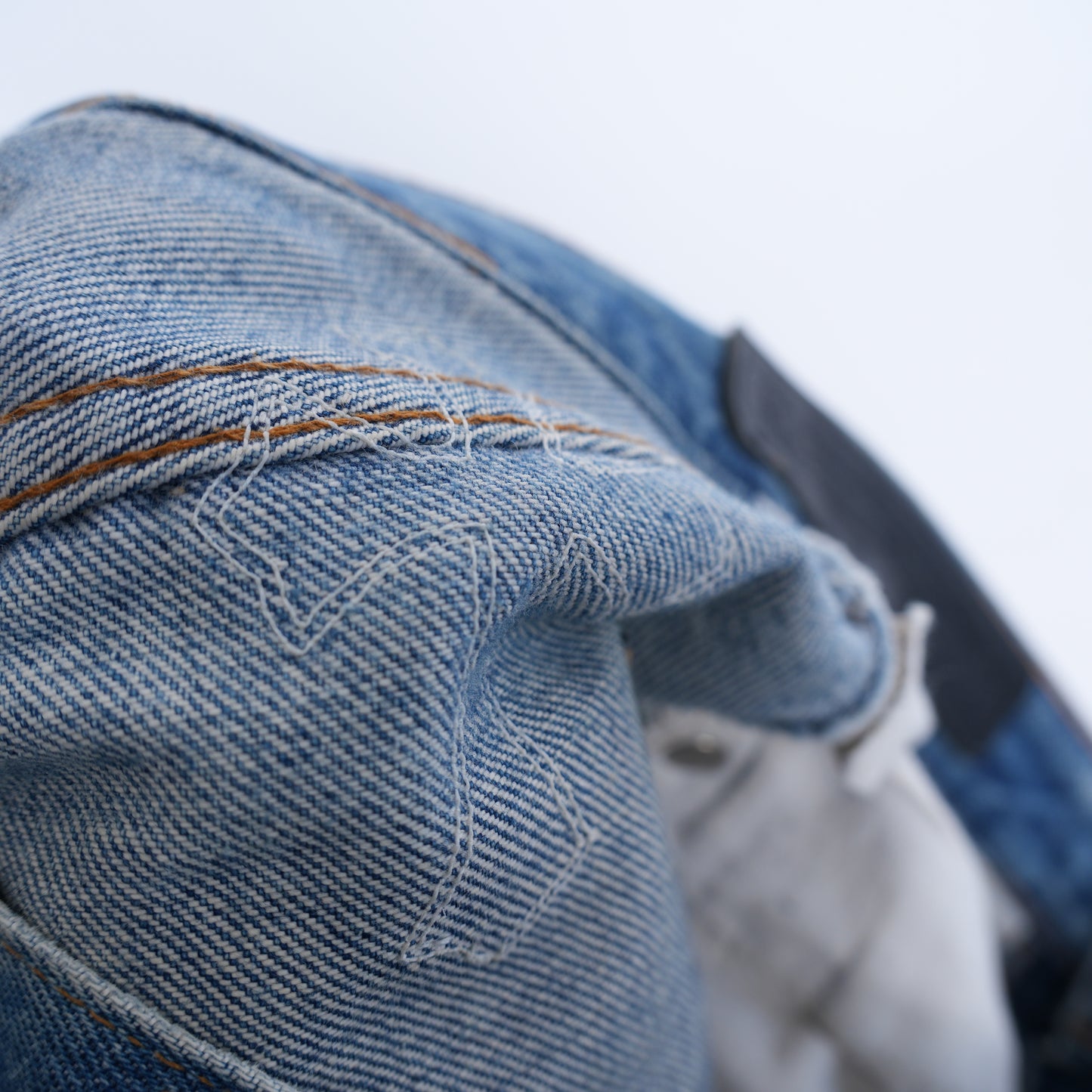 WHITE CROSS PATCH 501 LEVI'S DENIM