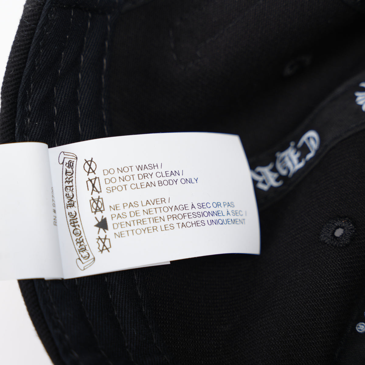CHROME HEARTS LOGO SCROLL EMBROIDERED HAT