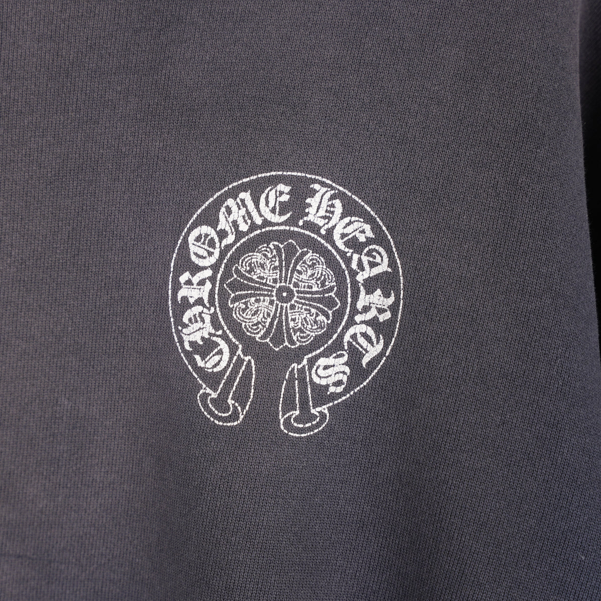 CHROME HEARTS VINTAGE FADED HORSESHOE CREWNECK
