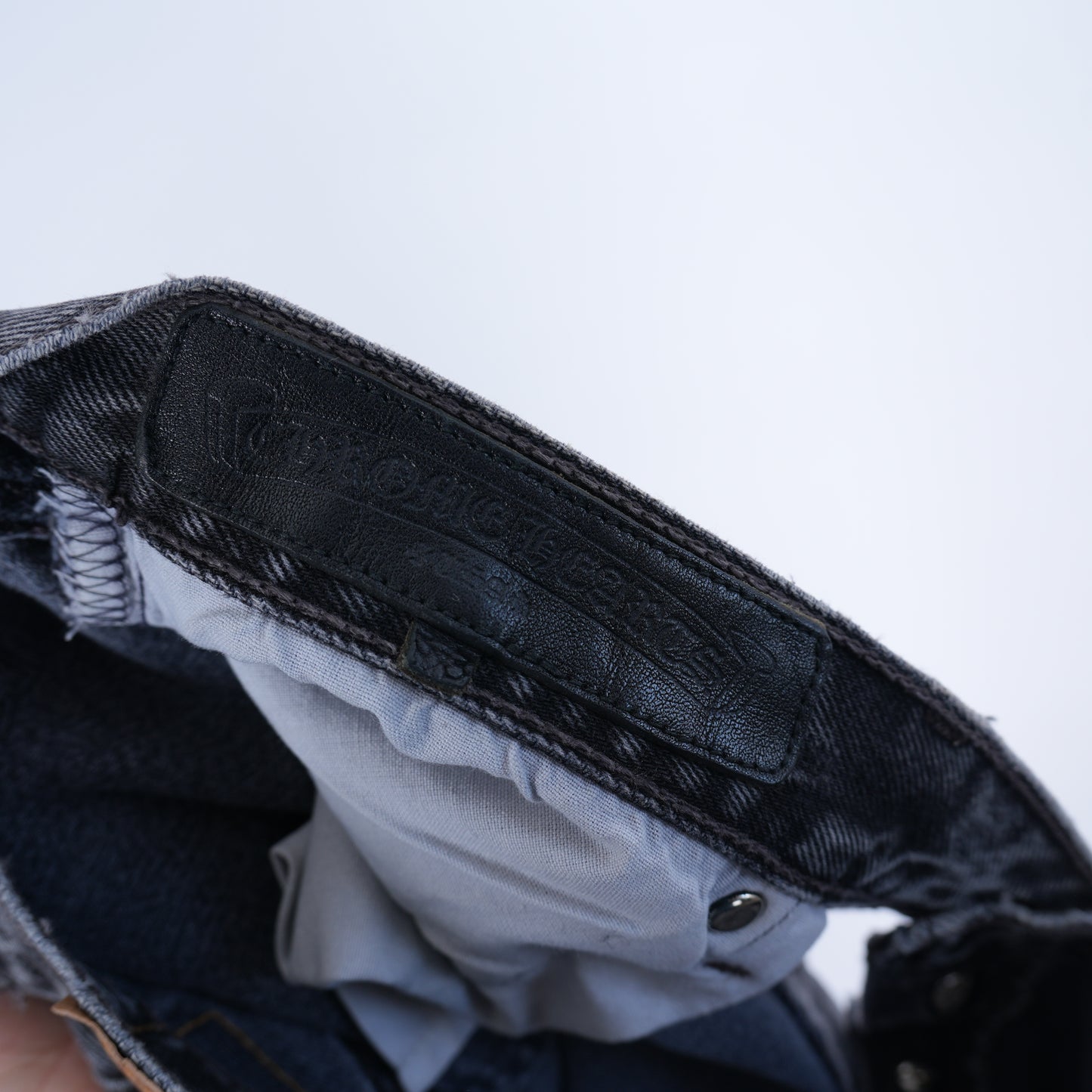 CHROME HEARTS BLACK LEVI CROSS PATCH JEANS