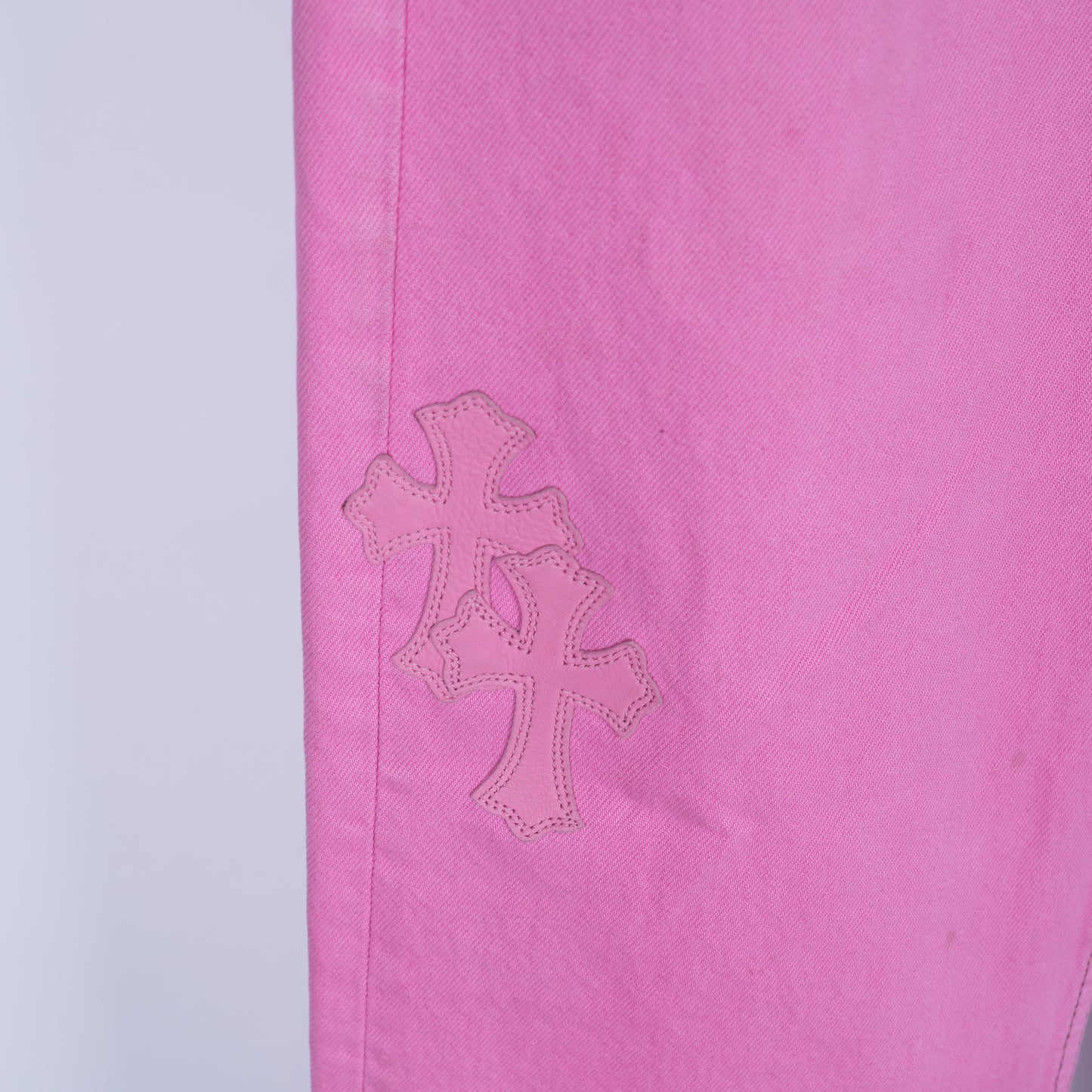 CHROME HEARTS PINK SEX RECORDS CROSS PATCH JEANS
