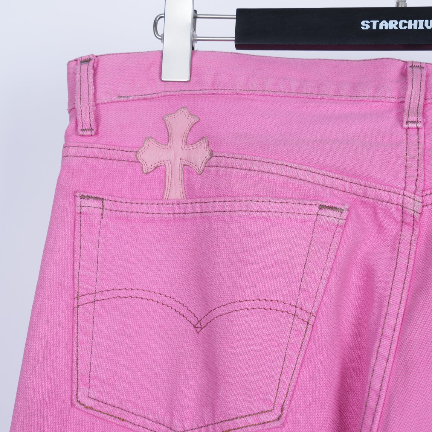 CHROME HEARTS PINK SEX RECORDS CROSS PATCH JEANS