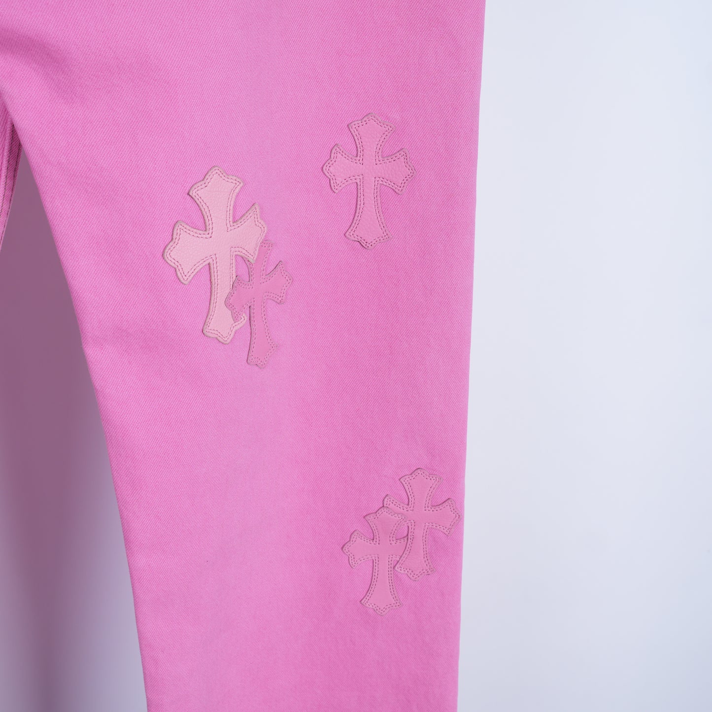 CHROME HEARTS PINK SEX RECORDS CROSS PATCH JEANS