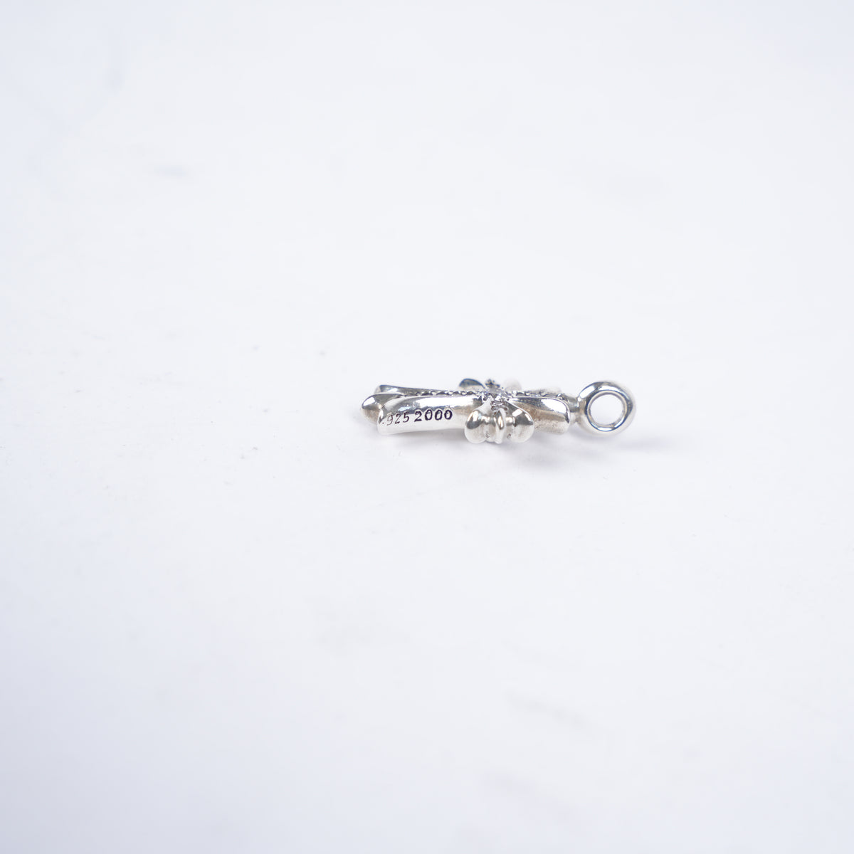 CHROME HEARTS DIAMOND TINY CROSS PENDANT