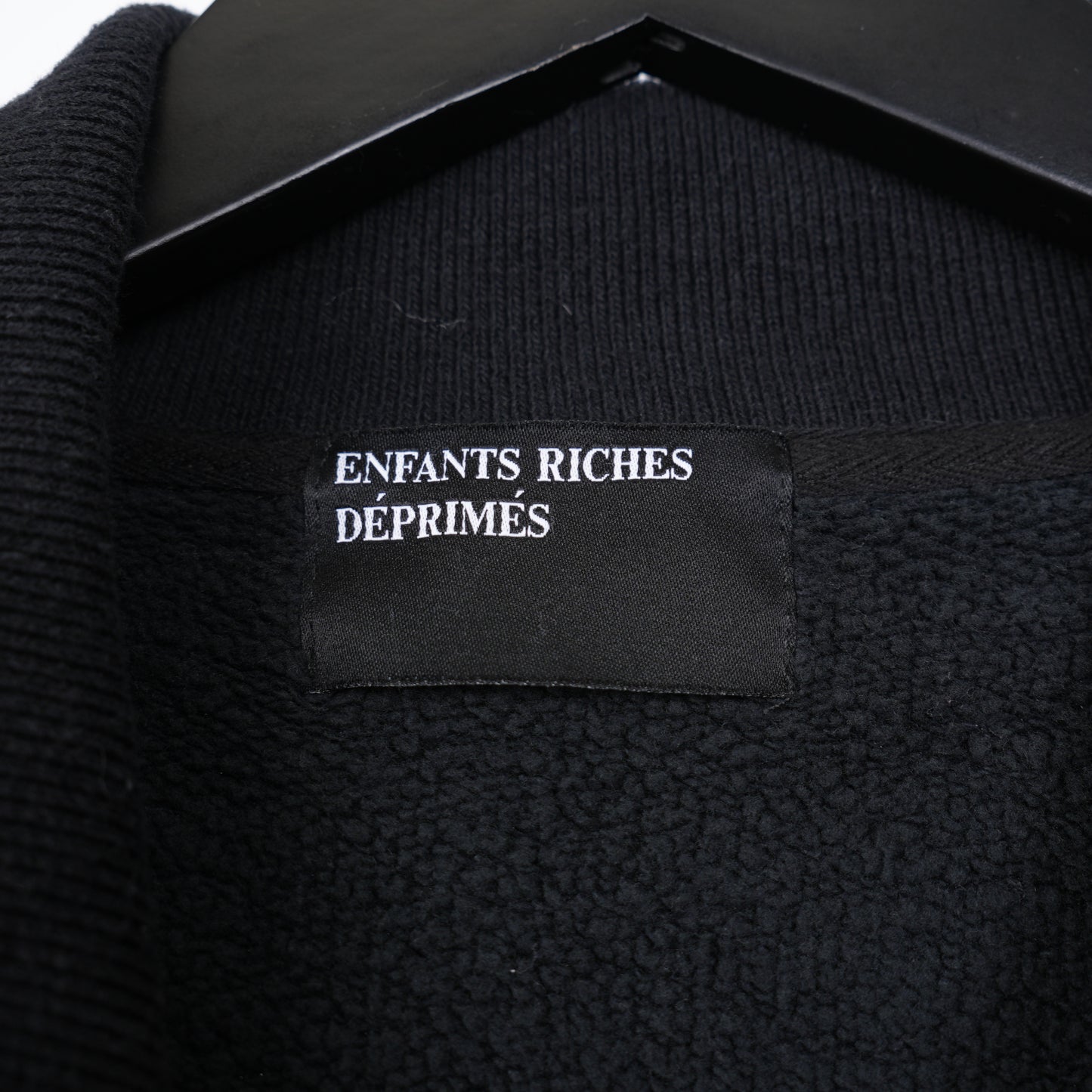 ERD OCEANIC COLLARED CREWNECK