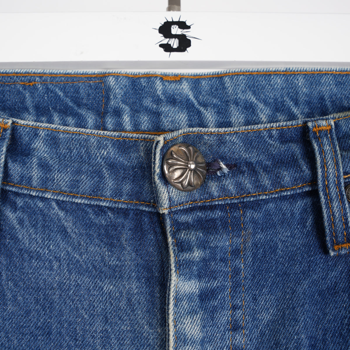 CHROME HEARTS BLACK CROSS PATCH BLUE LEVIS DENIM