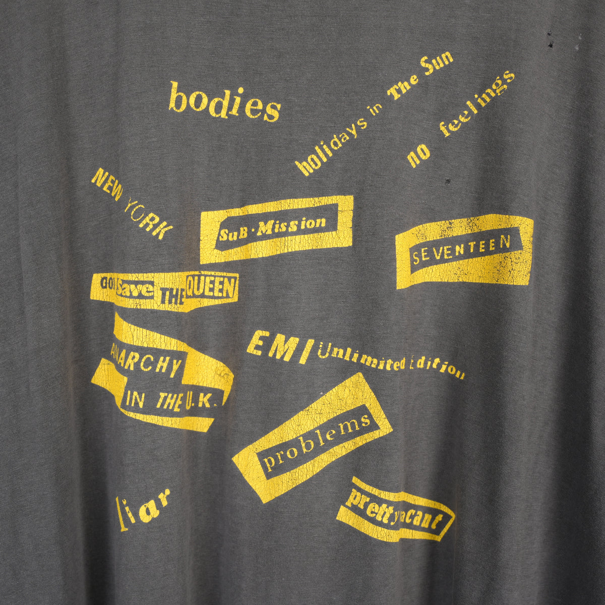 VINTAGE 90'S SEX PISTOLS NEVER MIND THE BOLLOCKS TEE