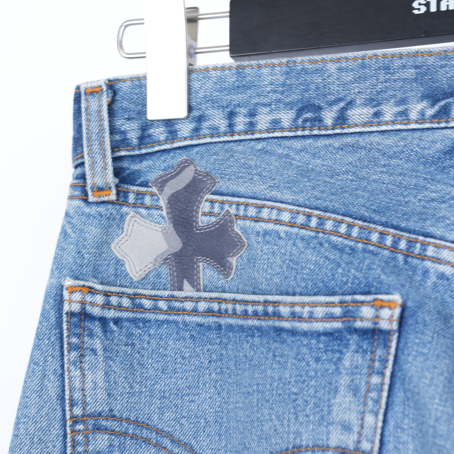 CHROME HEARTS SNOW CAMO 501 LEVI