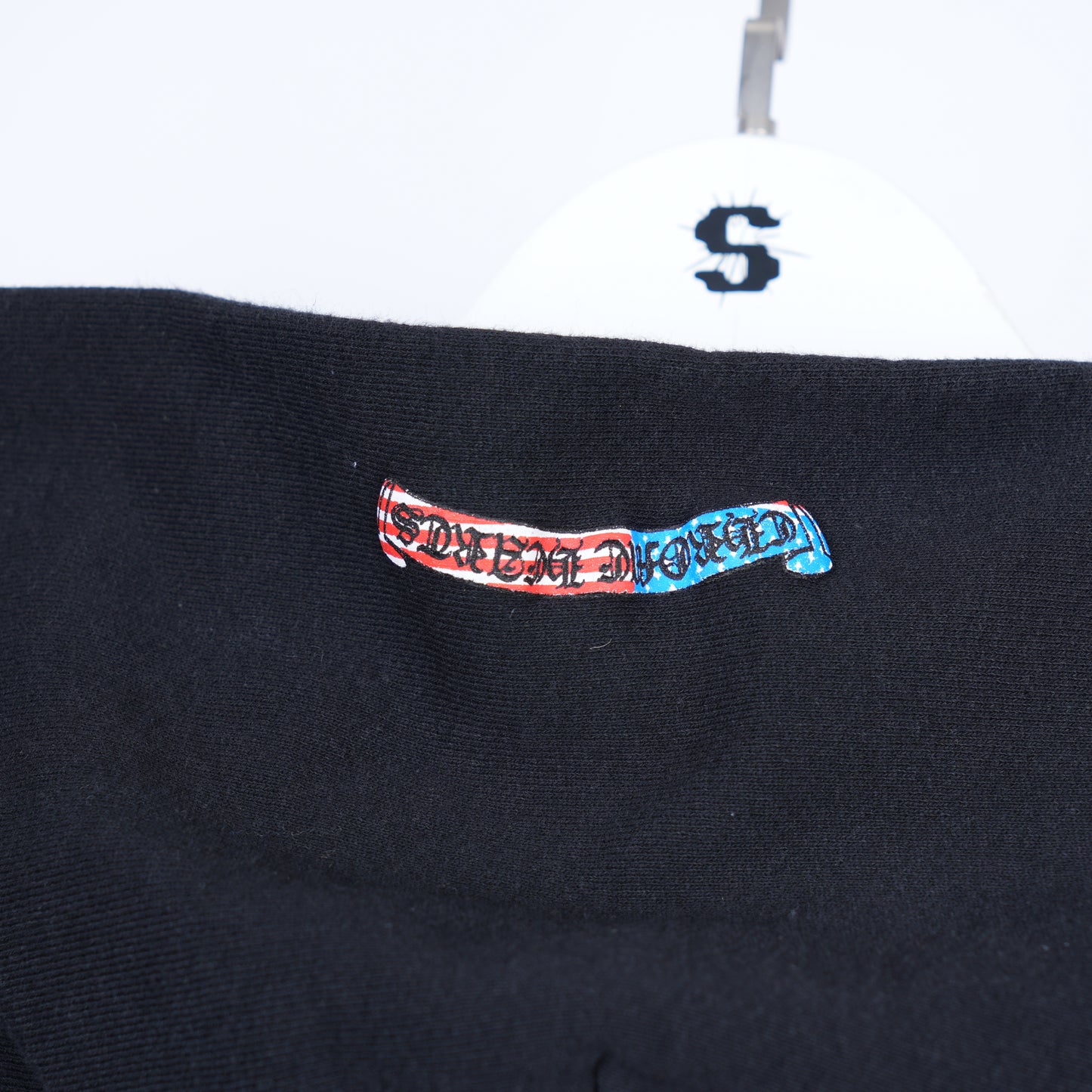 CHROME HEARTS MATTY BOY AMERICAN FLAG LOGO HOODIE