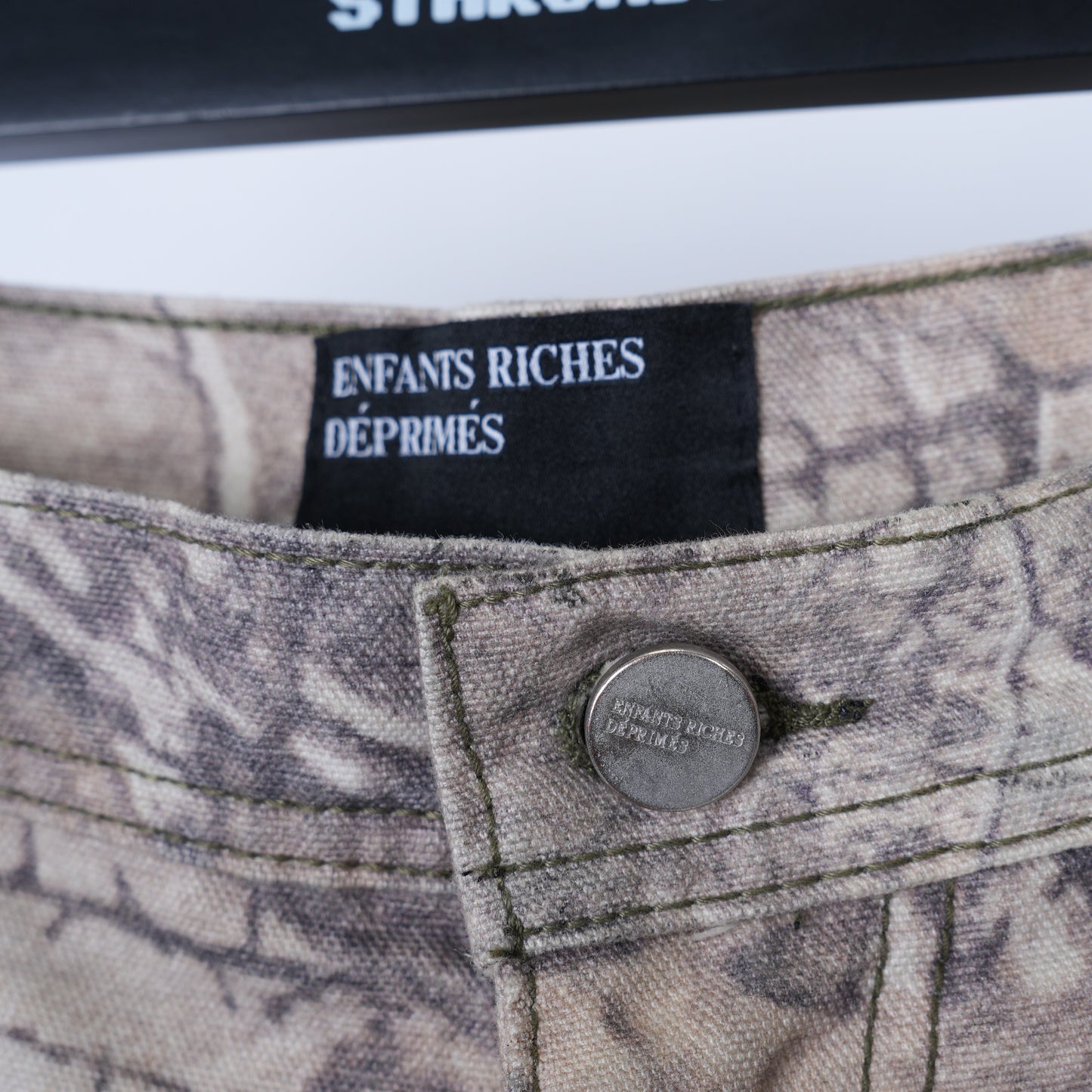 ERD Real Tree Distressed Camo Carpenter Pants