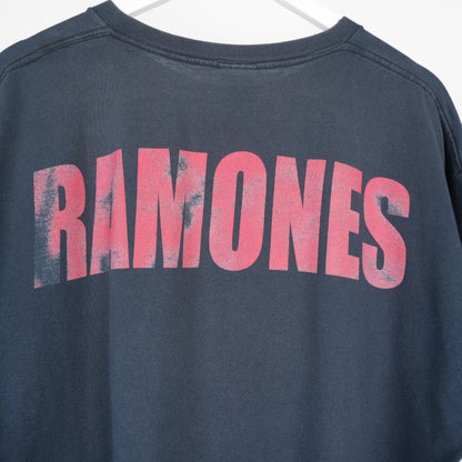 VINTAGE 00s RED RAMONES LOGO TEE