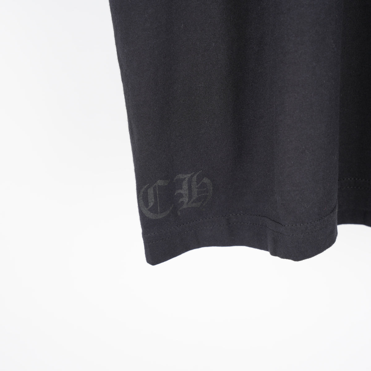 CHROME HEARTS SCRIPT LOGO POCKET TEE