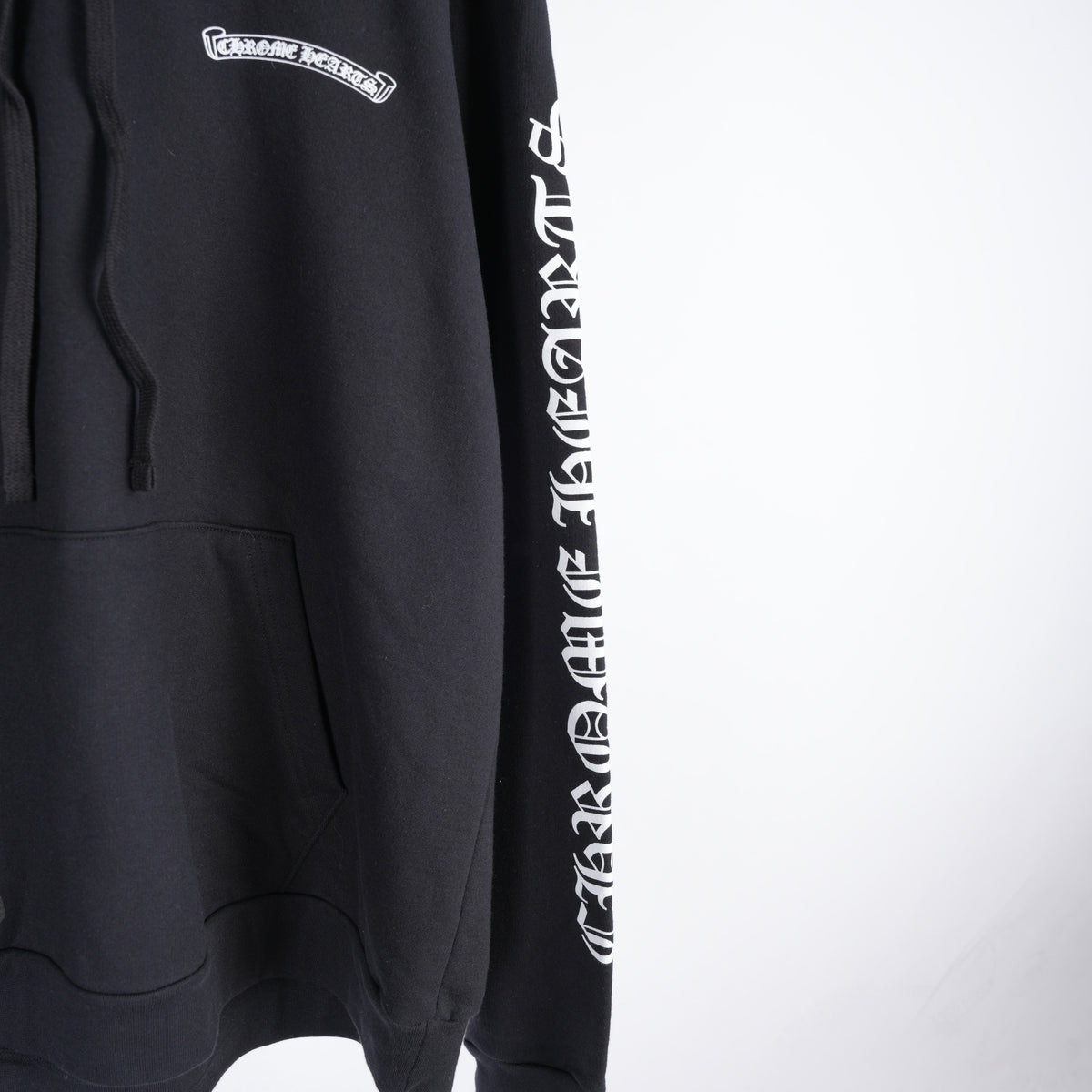 CHROME HEARTS SCROLL LOGO PULLOVER HOODIE