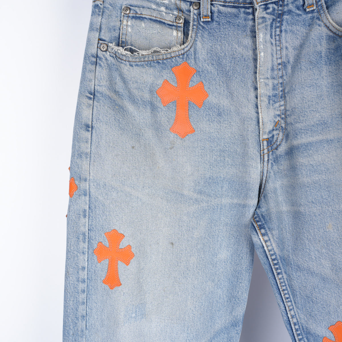 CHROME HEARTS FLOODED ORANGE PATCH LIGHT WASH LEVIS DENIM