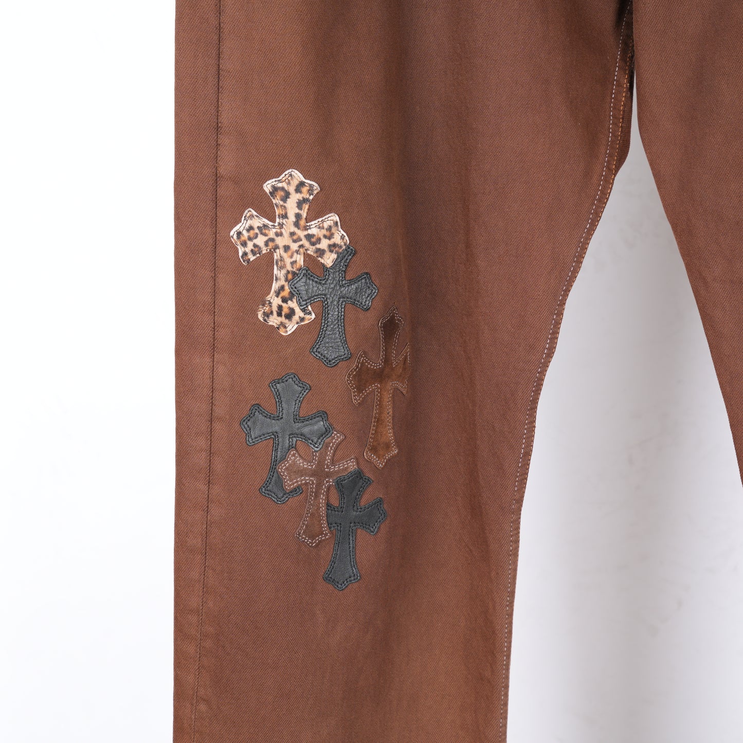 CHROME HEARTS 2021 NYFW BROWN CHEETAH CROSS PATCH JEANS