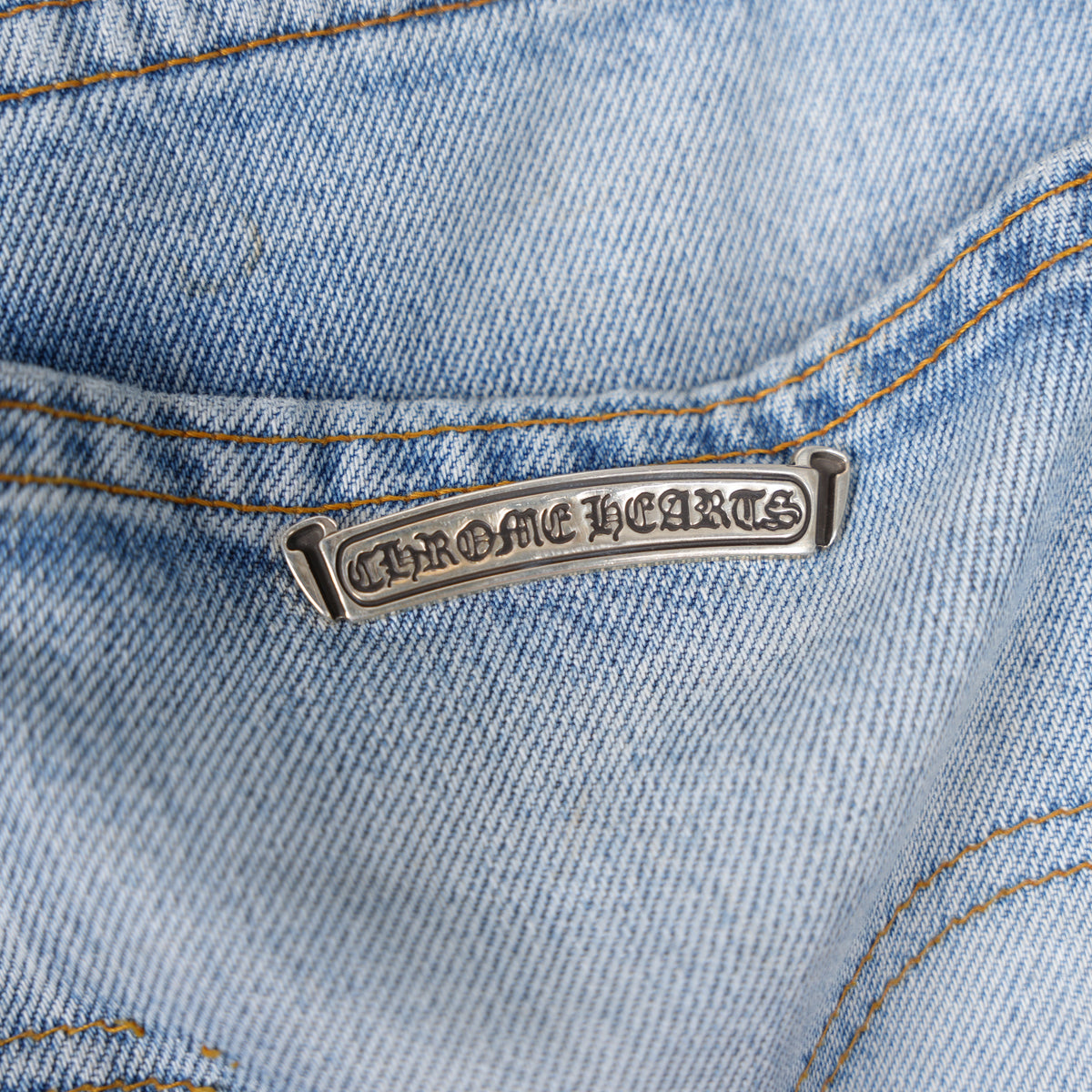 CHROME HEARTS FLOODED ORANGE PATCH LIGHT WASH LEVIS DENIM
