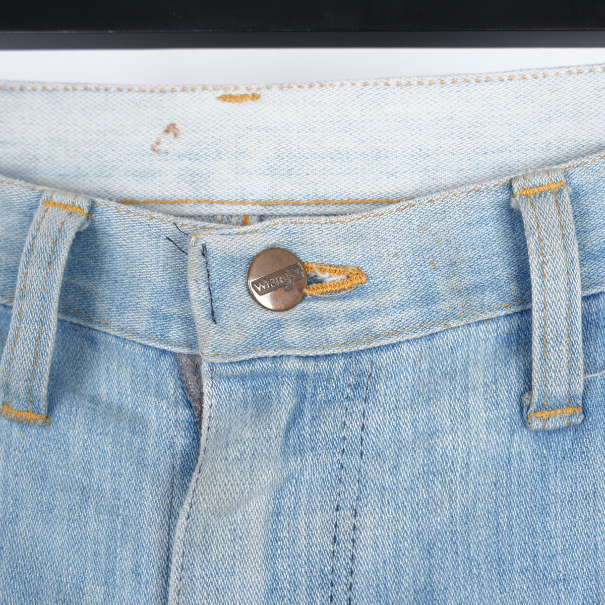 VINTAGE WRANGLER PATCH DENIM