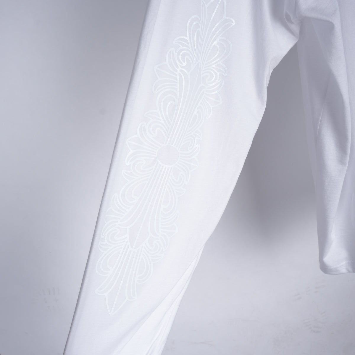 CHROME HEARTS WHITE FLORAL PRINT POCKET LONG SLEEVE
