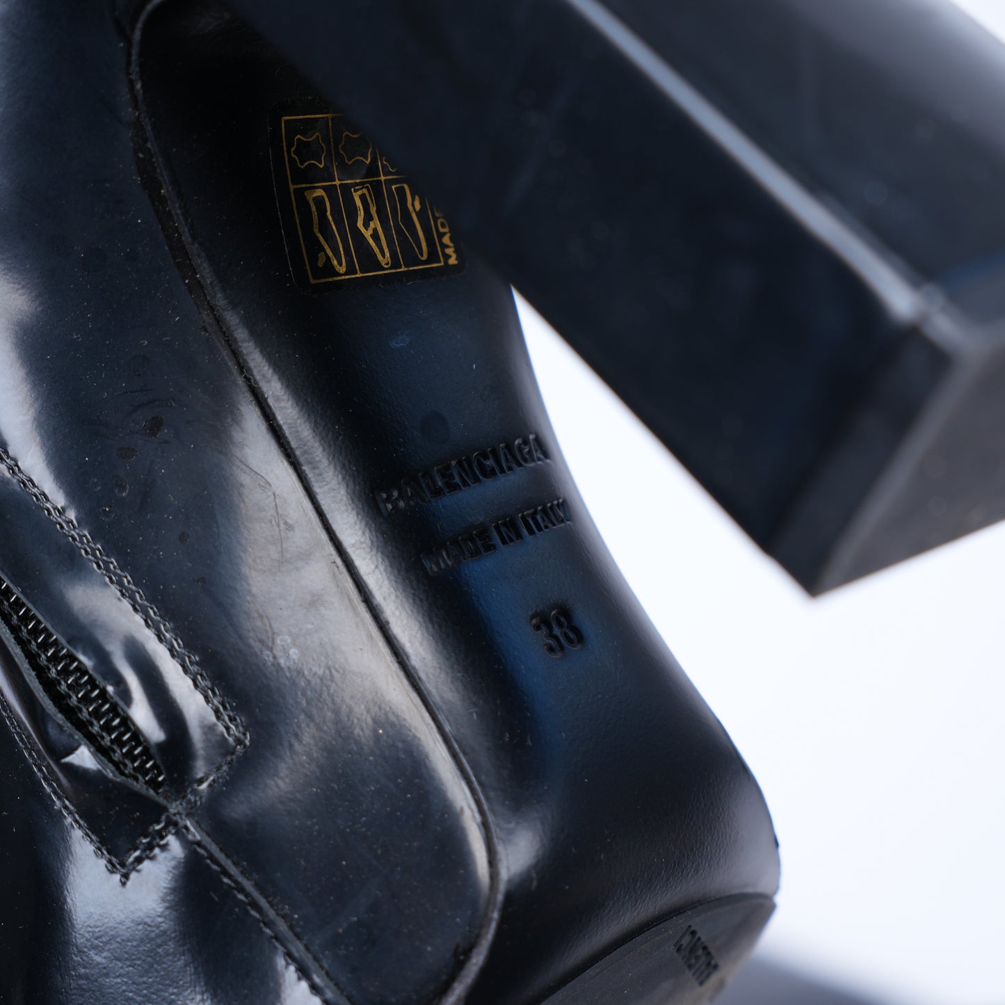 BALENCIAGA KNEE HIGH LEATHER BOOTS