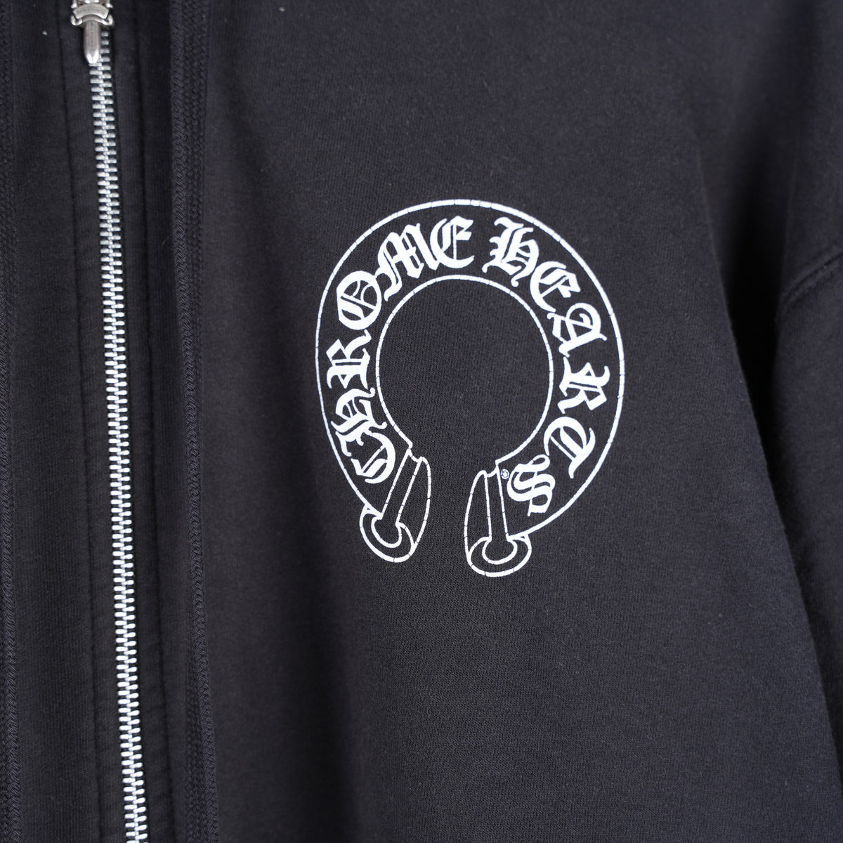 CHROME HEARTS BLACK THERMAL HORSESHOE FLORAL DAGGER ZIP UP