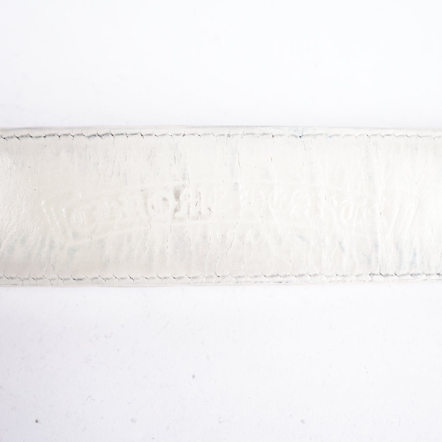 CHROME HEARTS OVAL BUCKLE WITH WHITE STRAP