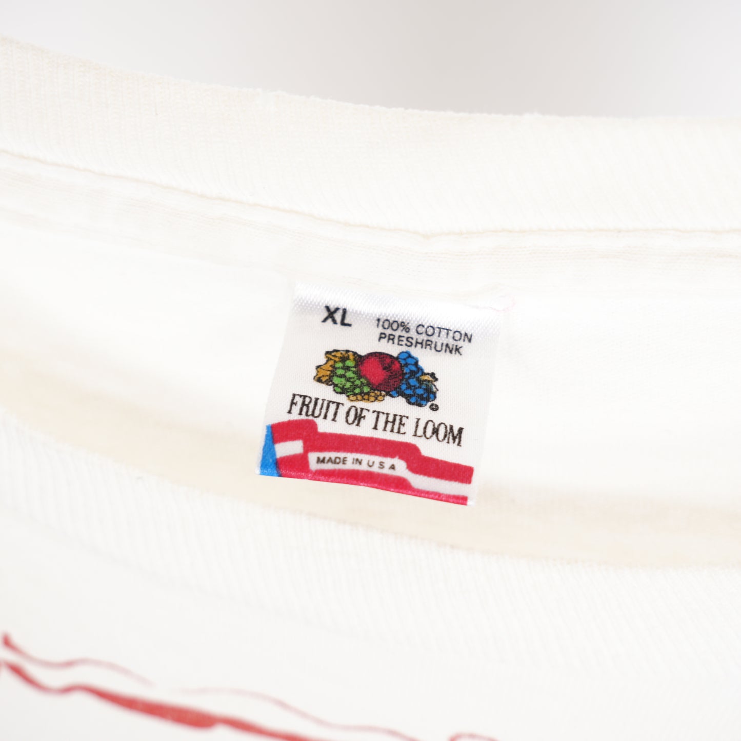 VINTAGE WHITE THE CURE TEE