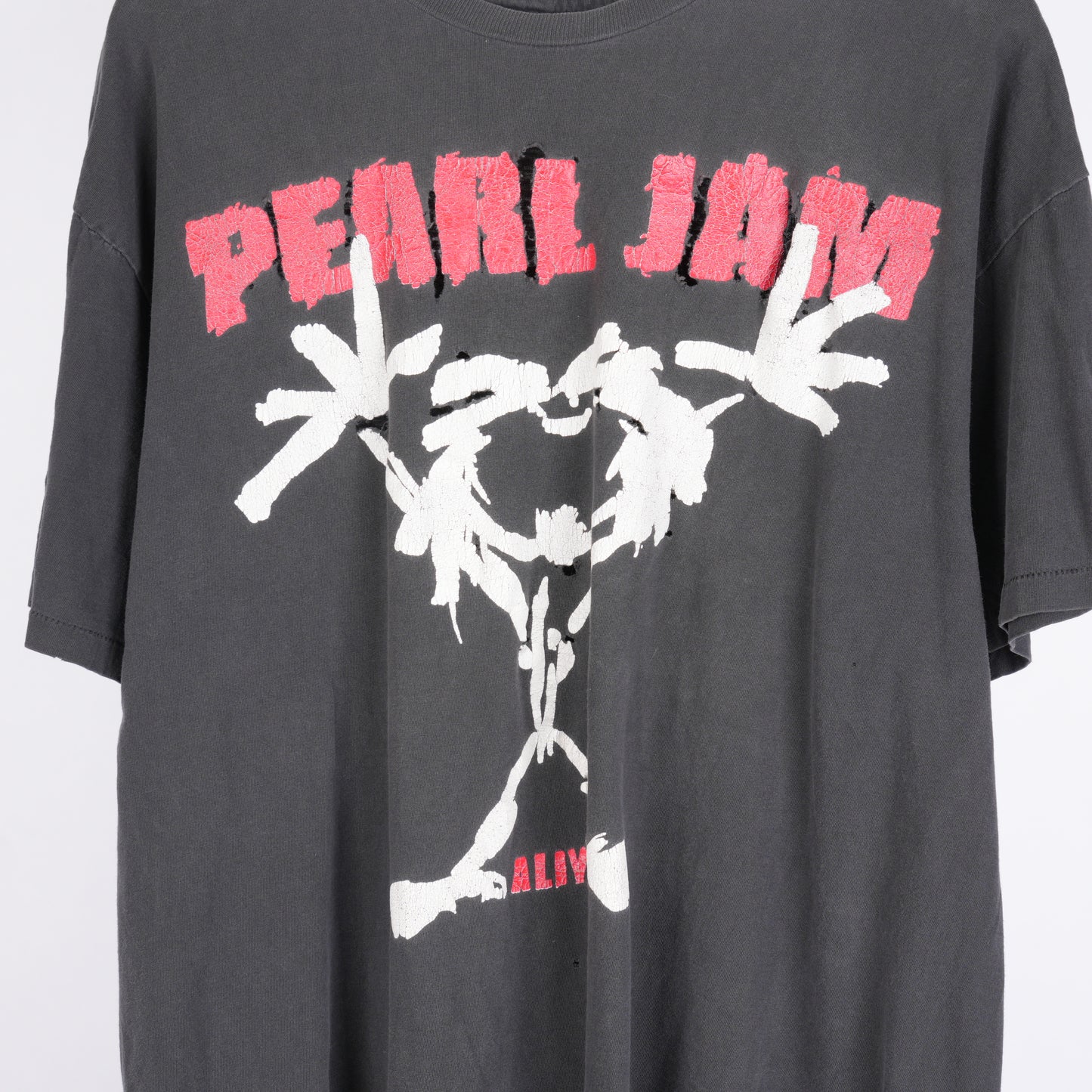 VINTAGE THRASHED PEARL JAM ALIVE TEE