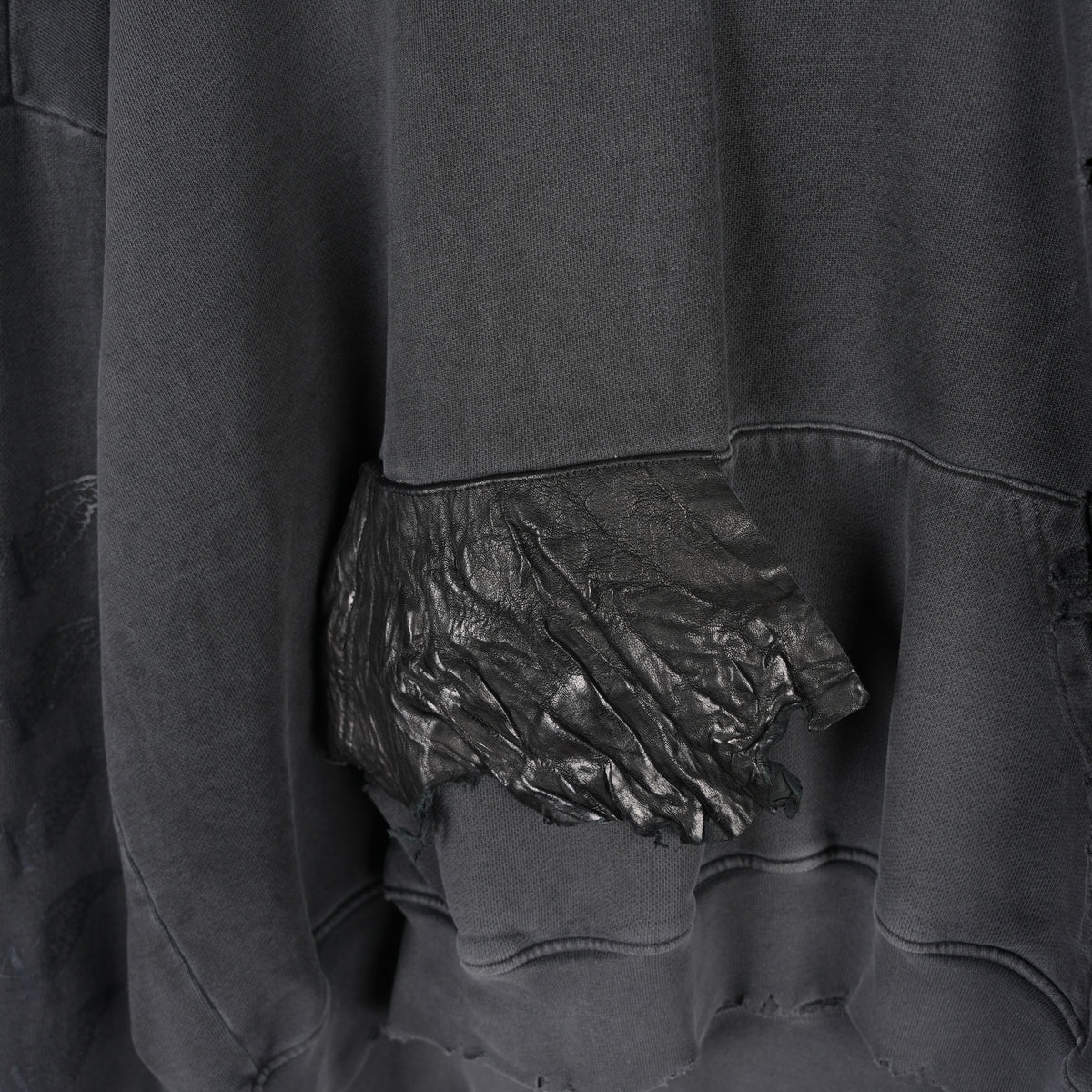 ALEXANDER DIGENOVA BLACK LEATHER SCRAP LOGO PULLOVER HOODIE