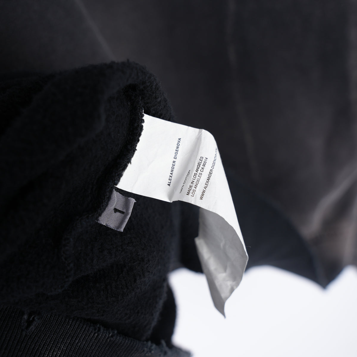 ALEXANDER DIGENOVA BLACK LOGO DISTRESSED PULLOVER HOODIE