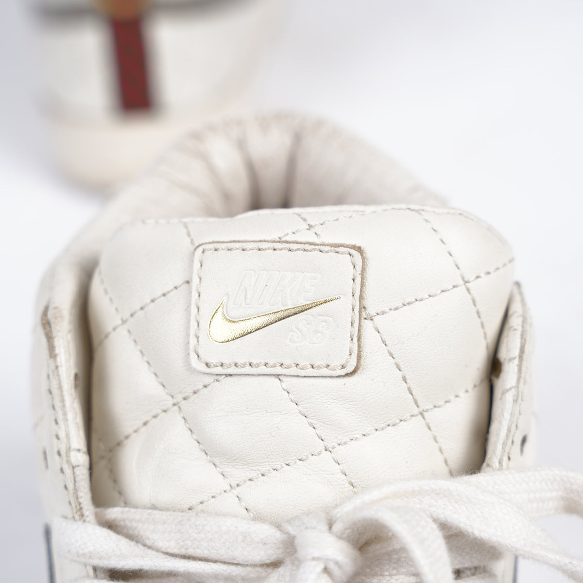 NIKE SB SUPREME BLAZER SAIL